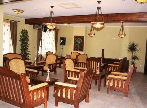 Ezio House Hotel Timisu de Jos Ngoại thất bức ảnh